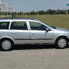 Opel Astra 2003