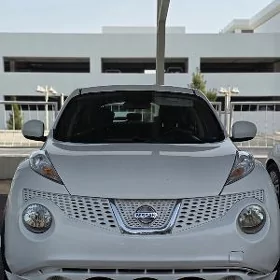 Nissan JUKE 2011
