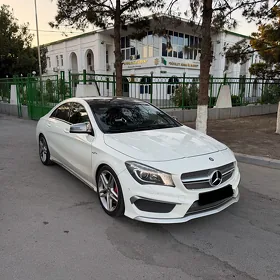 Mercedes-Benz CLA 2015