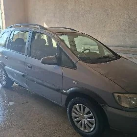 Opel Zafira 2003