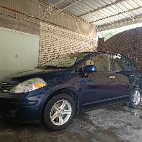 Nissan Versa 2010