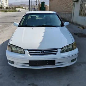 Toyota Camry 1998
