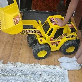 трактор анкадор
