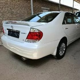 Toyota Camry 2005