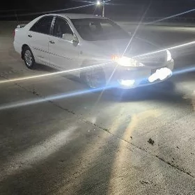 Toyota Camry 2005