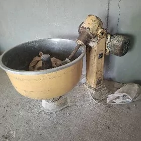 Hamyr meşalka testomesalka