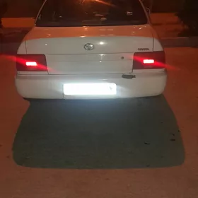 Toyota Corolla 1993
