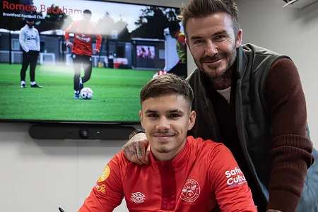 Futboldan aktýorlyga: Dewid Bekhemiň ogly ilkinji gezek kinoda oýnar
