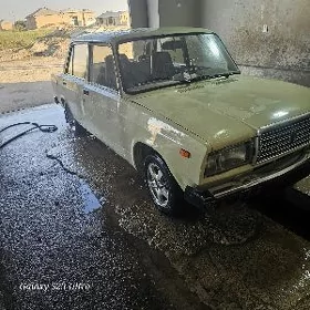 Lada 2107 2000