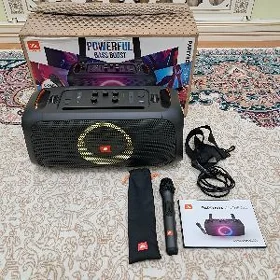 JBL partybox on the go