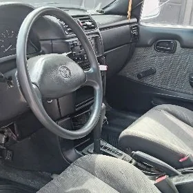 Toyota Corolla 1992