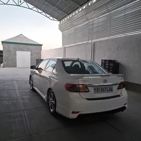 Toyota Corolla 2011