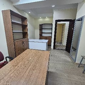 ofis mir 6 arenda 1 komnat