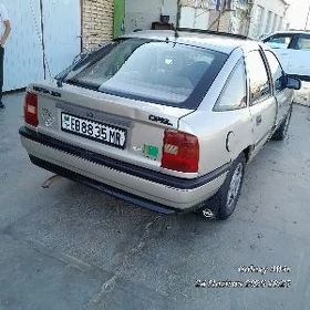 Opel Vectra 1992