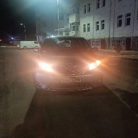 Toyota Sienna 2016