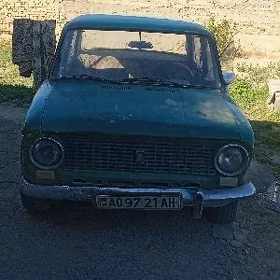 Lada 2104 1980