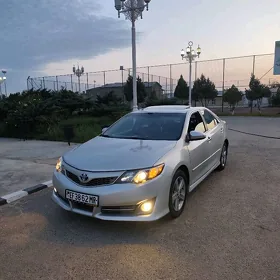 Toyota Camry 2013