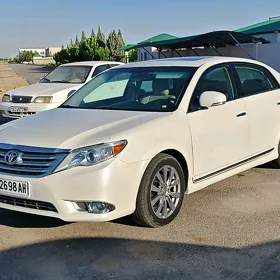 Toyota Avalon 2011