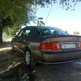 Kia Magentis 2002