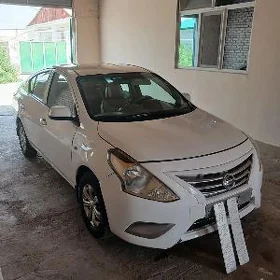 Nissan Sunny 2014