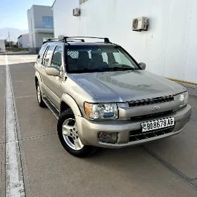 Infiniti QX4 2001