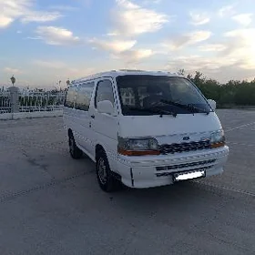 Toyota Hiace 1992