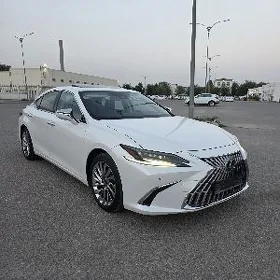 Lexus ES 350 2021