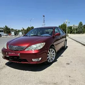 Toyota Camry 2004