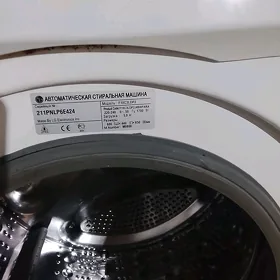 продаю машинку лж в хорошем
