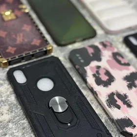 XS MAX çehol