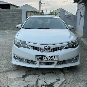 Toyota Camry 2012