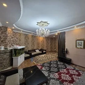 ДОМ ПО ПЕКИНСКОЙ