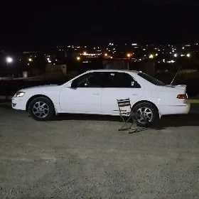 Toyota Camry 2000