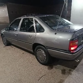 Opel Vectra 1989