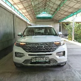 Ford Explorer 2021