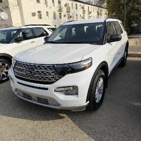 Ford Explorer 2021