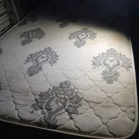 Spalny matras 1 adamlyk