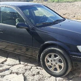 Toyota Camry 2000