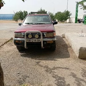 Nissan Pathfinder 1996