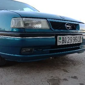 Opel Vectra 1993