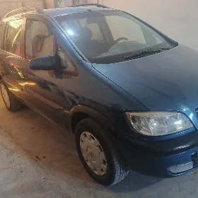 Opel Zafira 2002