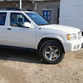 Nissan Pathfinder 2001