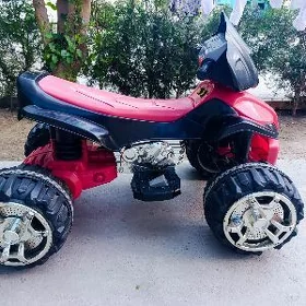 квадроцикл
