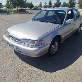Hyundai Sonata 1996