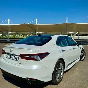 Toyota Camry 2022