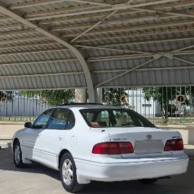 Toyota Avalon 1999