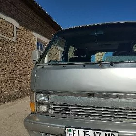 Toyota Hiace 1988