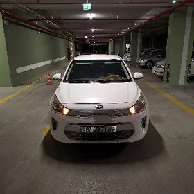 Kia Rio 2020