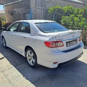 Toyota Corolla 2012