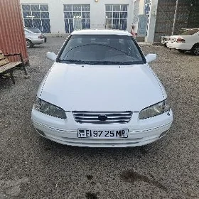 Toyota Camry 1998